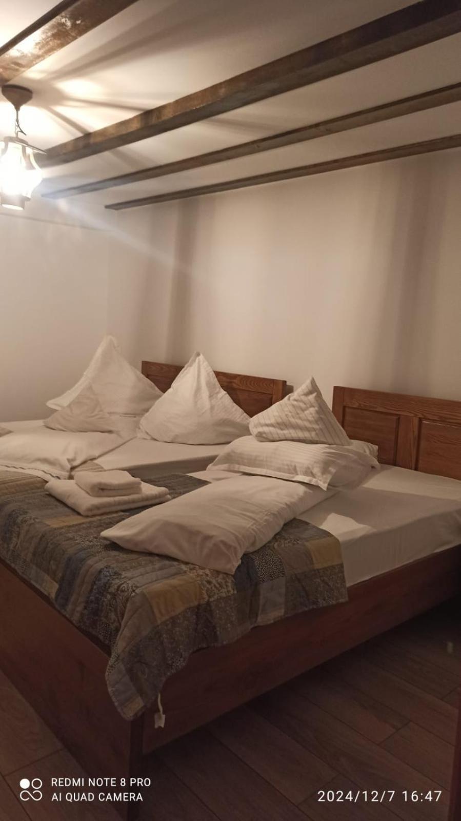 فيلا Casa Livada Bunicii Tîrgu Ocna المظهر الخارجي الصورة