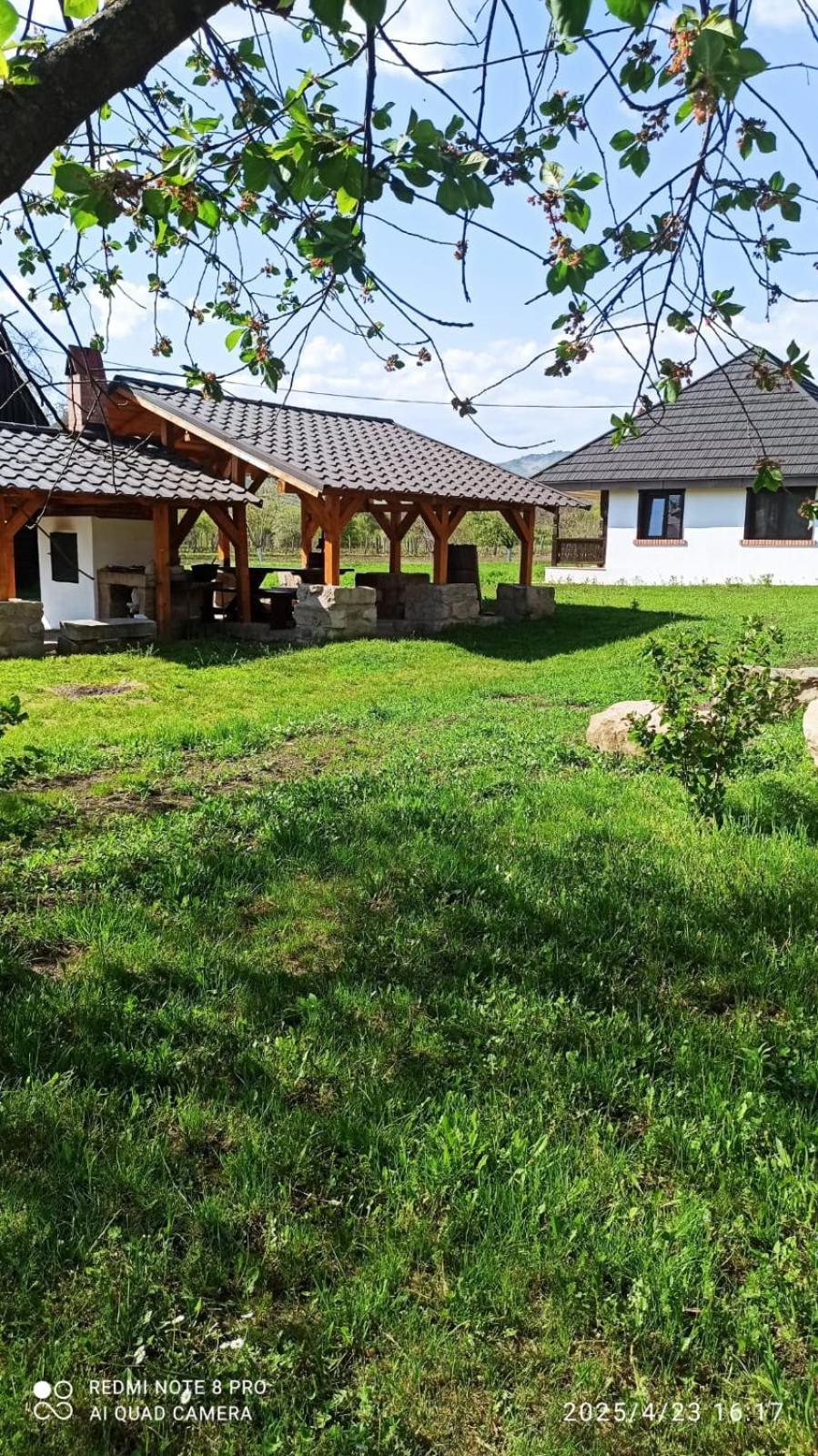 فيلا Casa Livada Bunicii Tîrgu Ocna المظهر الخارجي الصورة